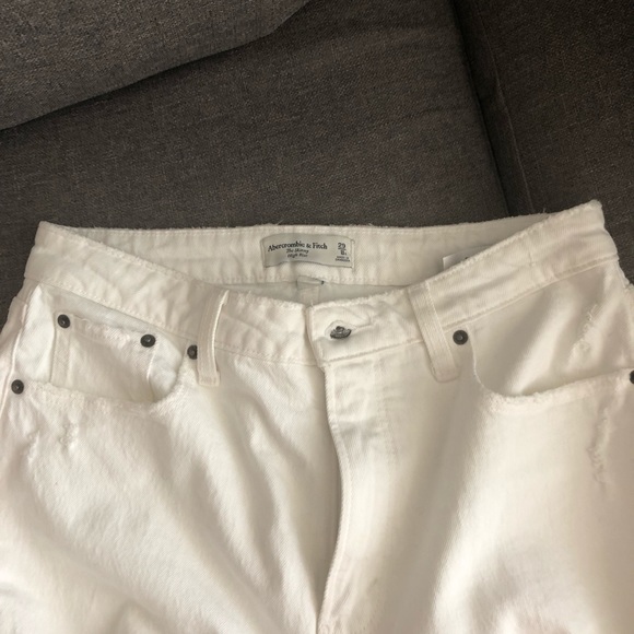 Abercrombie Curve Love High-Rise Skinny Jeans - Picture 3 of 5